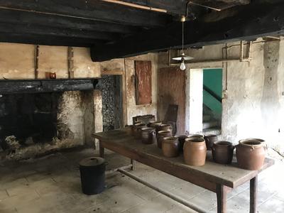 Maison - 202 m² - 8 pièces