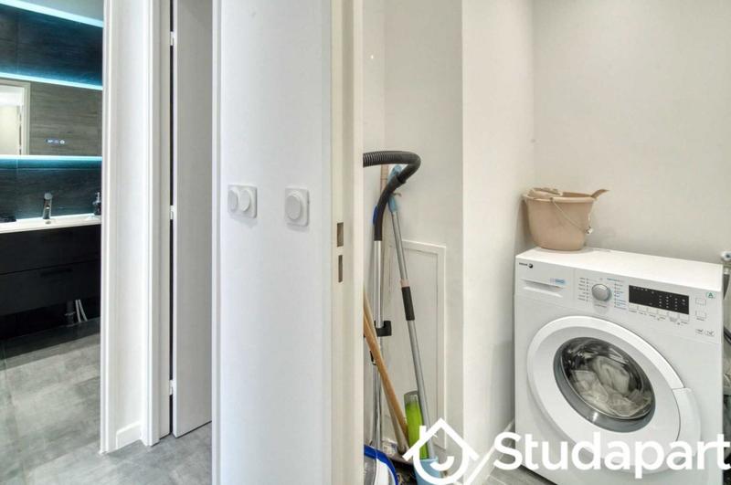 Appartement - 60 m² - 2 pièces