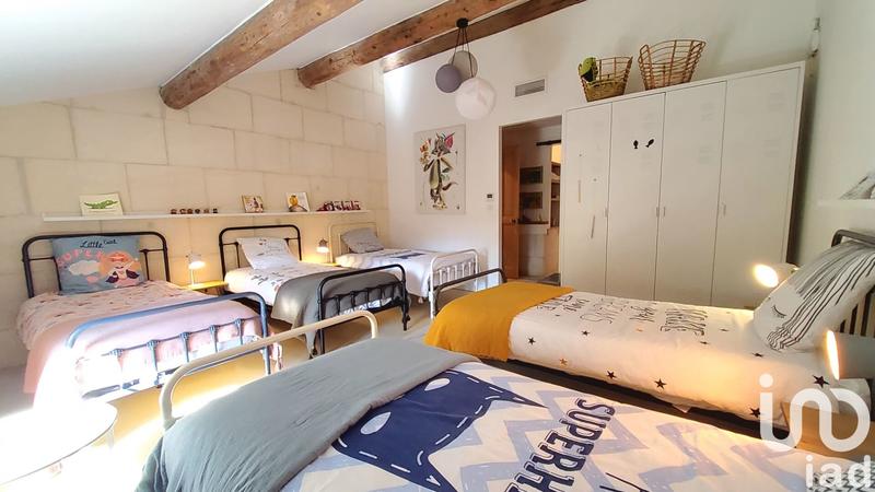 Maison - 360 m² - 10 pièces