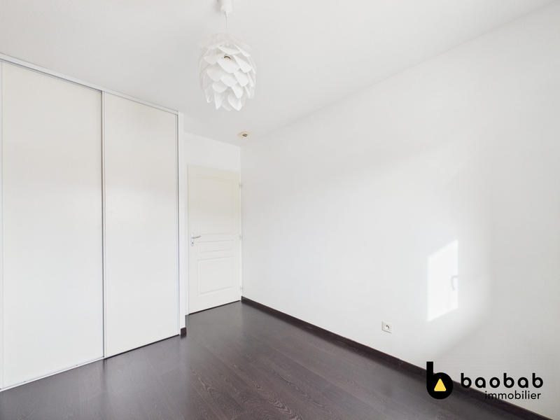 Appartement - 81 m² - 4 pièces