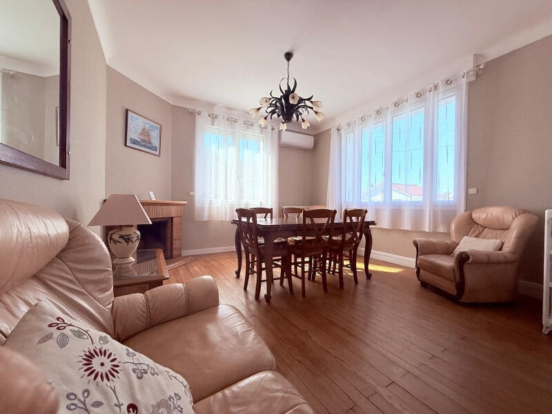 Maison - 84 m² - 4 pièces