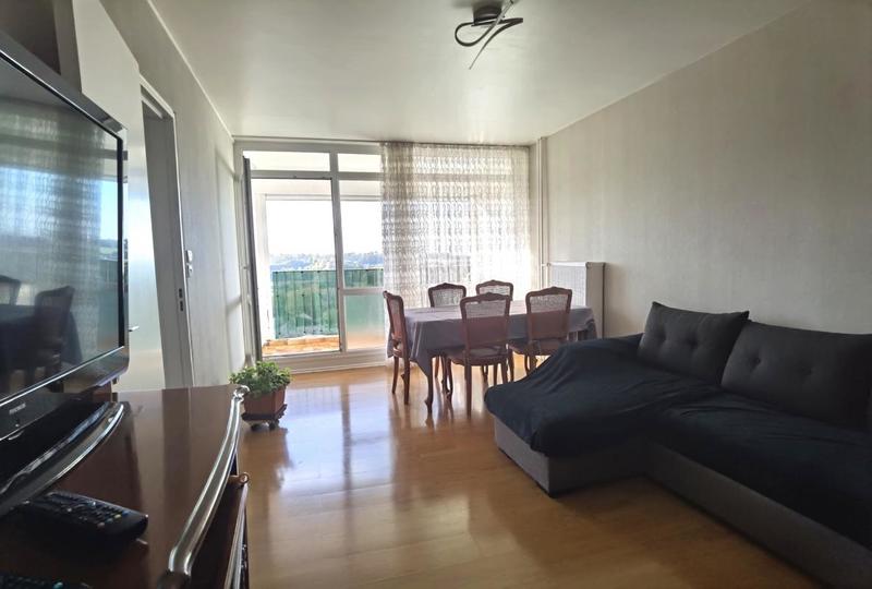 Appartement - 76 m² - 4 pièces