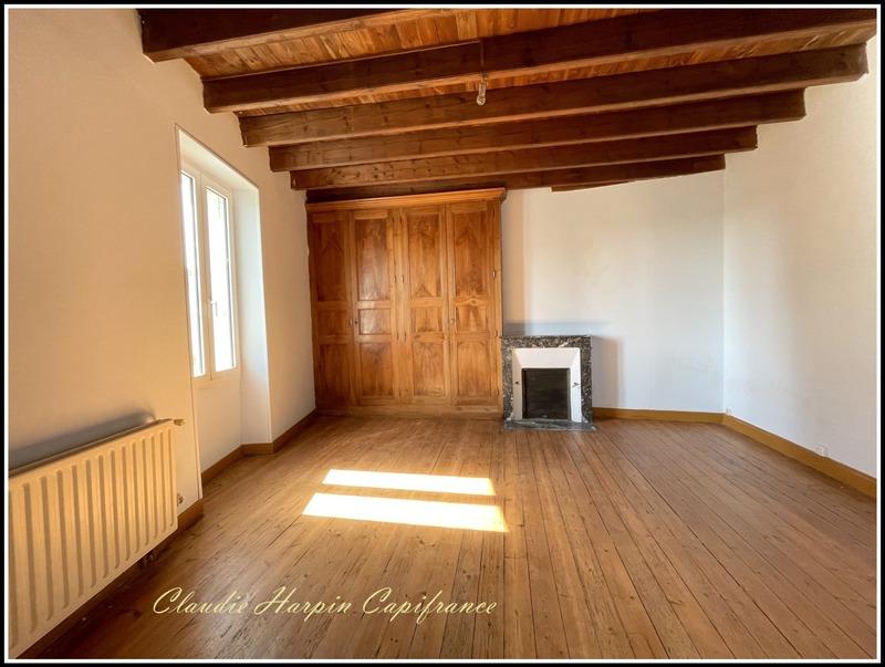 Maison de village - 182 m² - 7 pièces