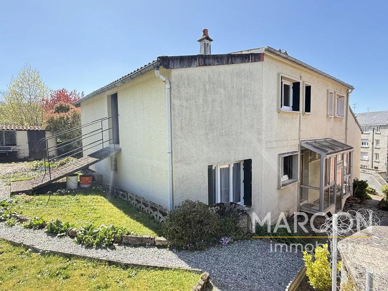 Maison - 143 m² - 7 pièces