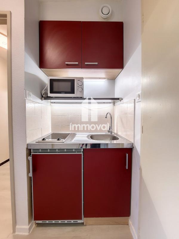 Studio - 25 m² - 1 pièce