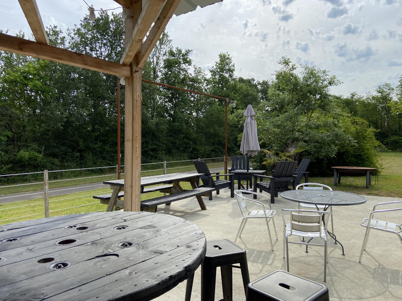 Maison - 370 m² - 12 pièces