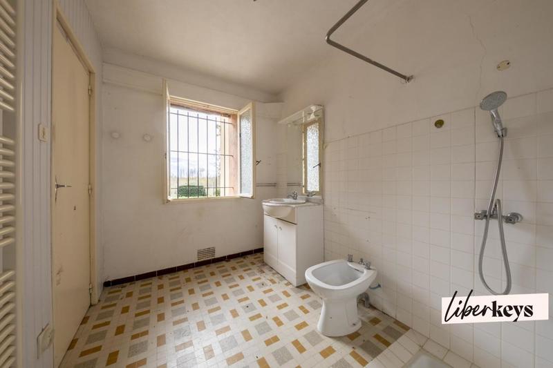 Maison - 177 m² - 7 pièces