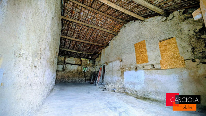 Maison - 200 m² - 5 pièces