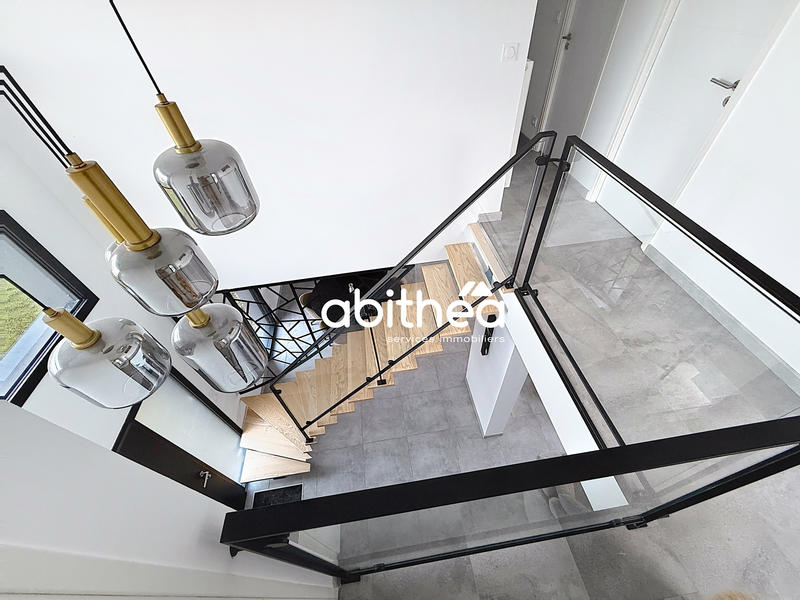 Maison - 116 m² - 5 pièces