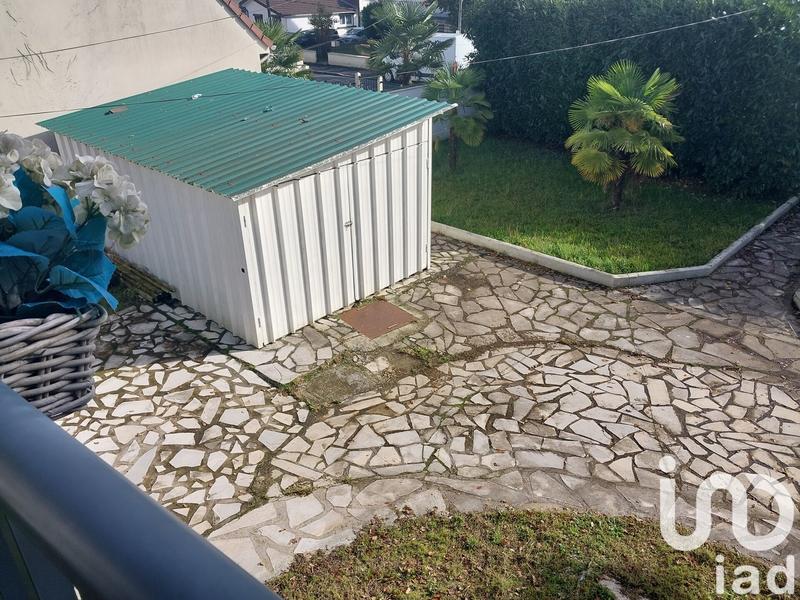 Maison - 176 m² - 8 pièces