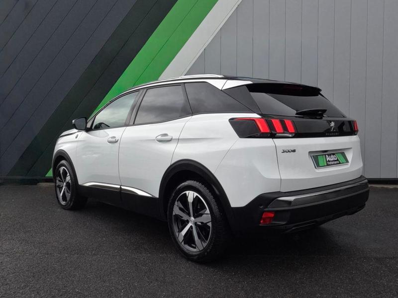 Peugeot 3008 BlueHDi 130ch s&amp;S Eat8 Crossway