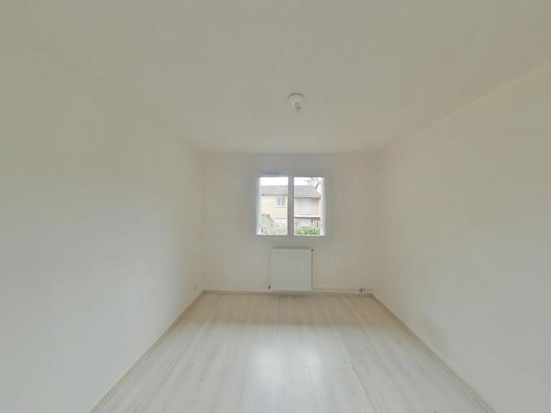 Pavillon - 82 m² - 4 pièces