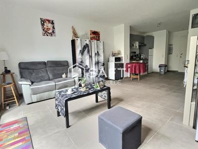 Maison - 66 m² - 3 pièces