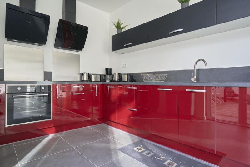 Demeure - 233 m² - 11 pièces