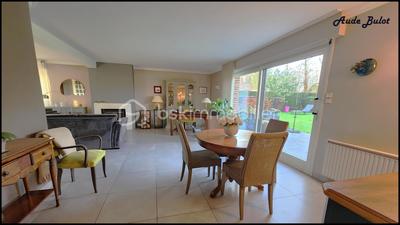 Maison - 160 m² - 6 pièces