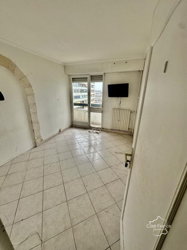 Appartement - 110 m² - 6 pièces