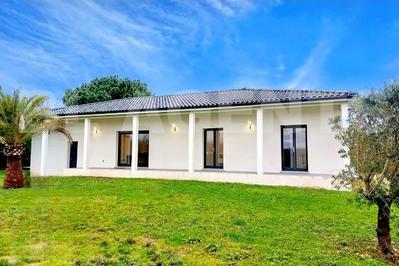 Maison contemporaine - 145 m² - 5 pièces