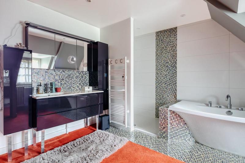 Maison ancienne - 300 m² - 9 pièces