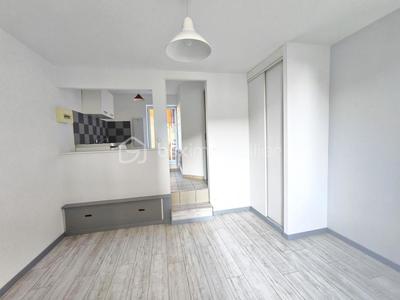 Studio - 21 m² - 1 pièce