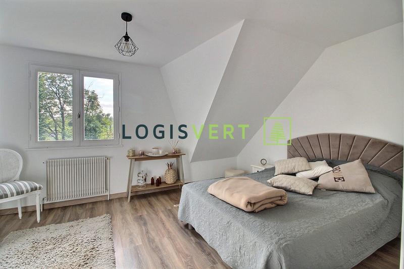 Maison - 130 m² - 6 pièces