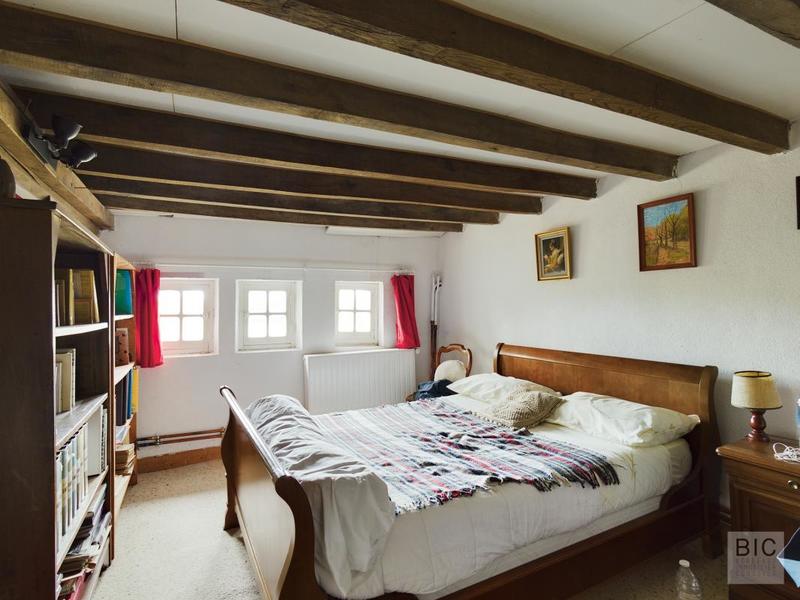 Maison de campagne - 320 m² - 7 pièces