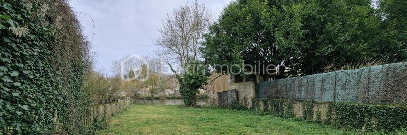 Terrain de loisirs - 212 m²