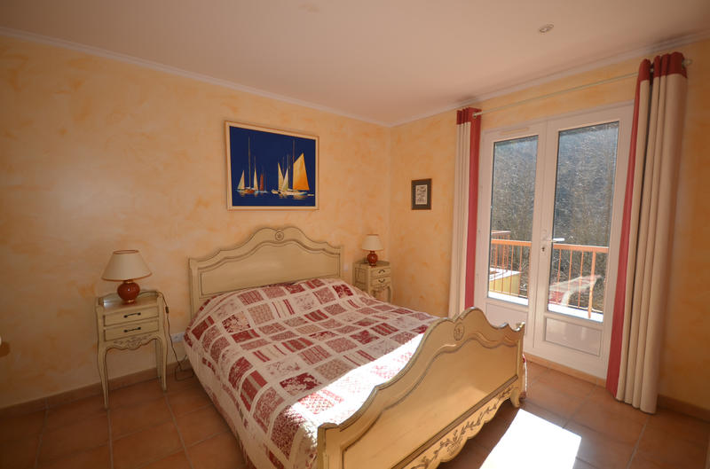 Propriété - 187 m² - 6 pièces