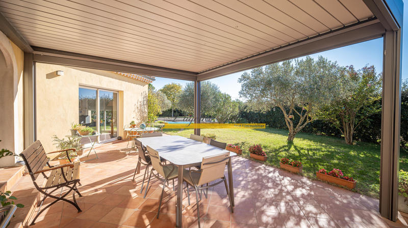 Maison - 177 m² - 5 pièces