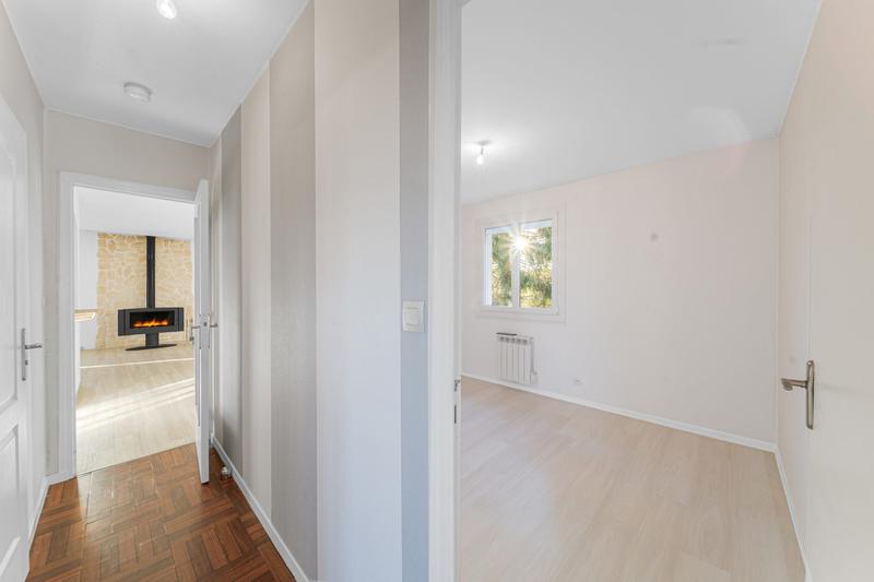 Maison - 115 m² - 6 pièces