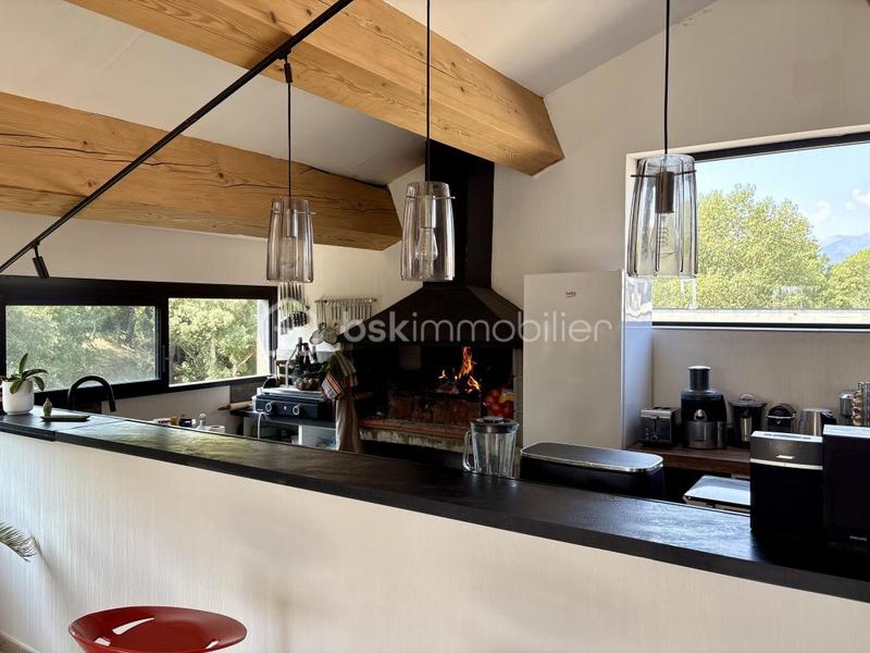 Villa - 350 m² - 12 pièces