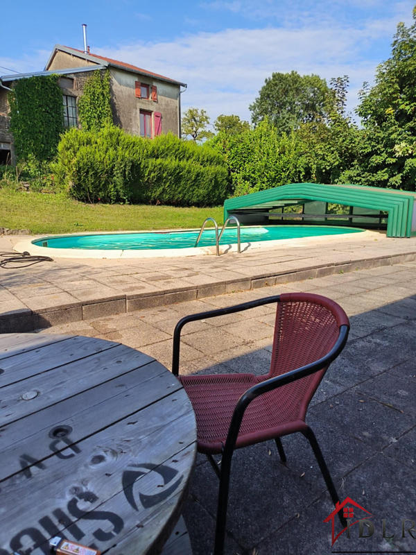 Maison - 195 m² - 7 pièces