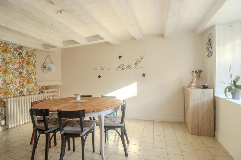 Maison - 90 m² - 6 pièces