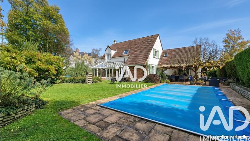 Maison - 206 m² - 8 pièces