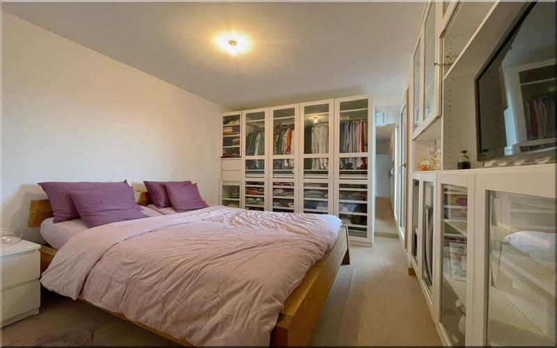 Appartement - 122 m² - 6 pièces