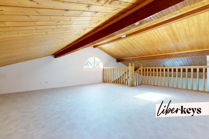 Maison - 320 m² - 7 pièces