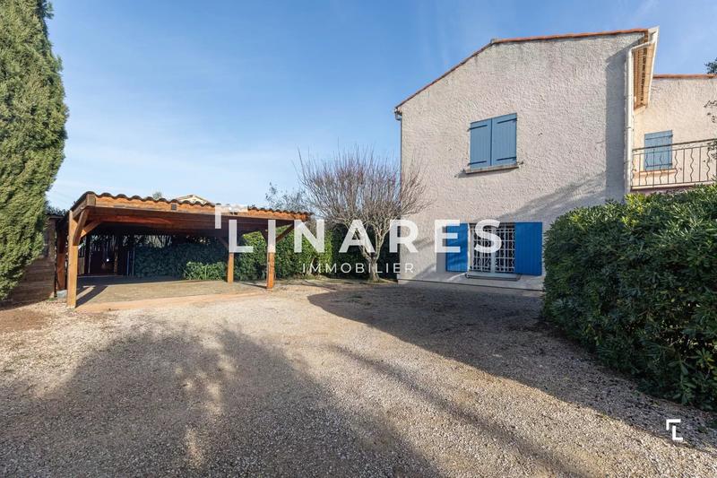 Maison - 369 m² - 7 pièces
