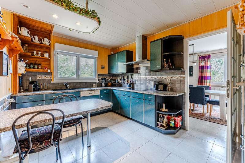 Maison - 170 m² - 6 pièces