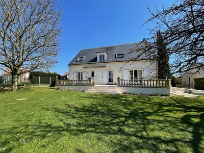 Demeure - 191 m² - 9 pièces