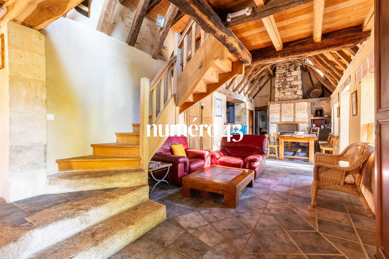 Maison ancienne - 218 m² - 7 pièces