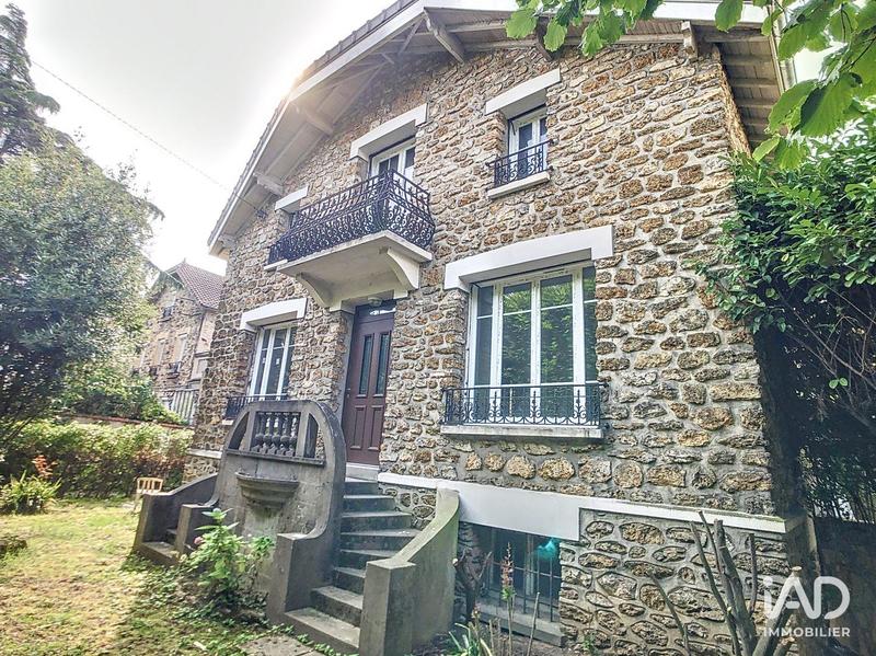 Maison - 135 m² - 4 pièces