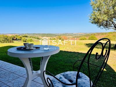 Maison - 87 m² - 4 pièces