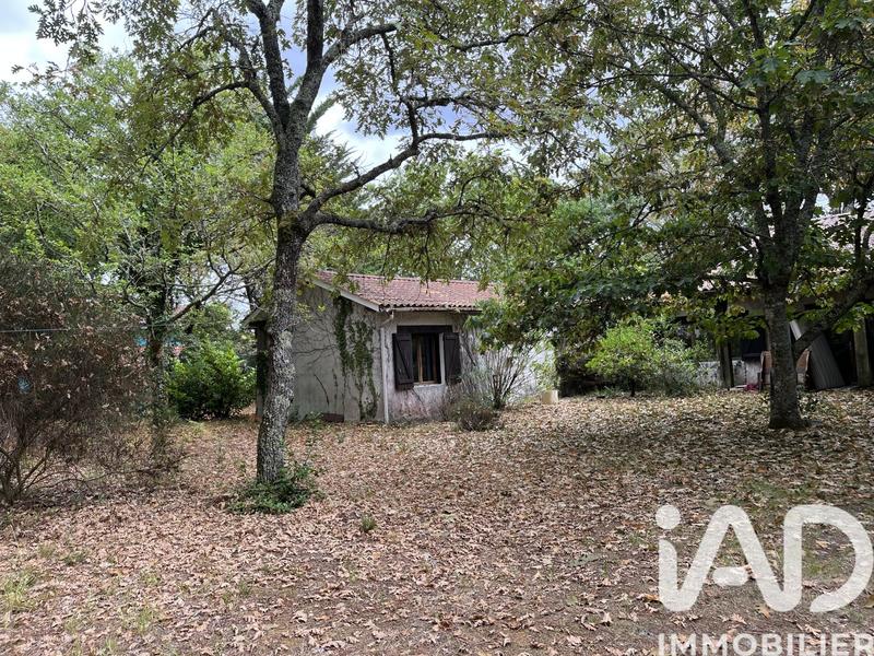 Maison - 200 m² - 5 pièces