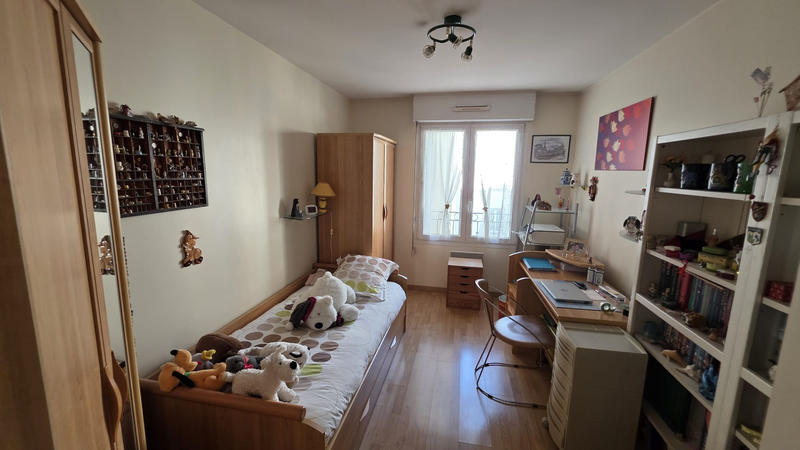 Appartement - 103 m² - 5 pièces