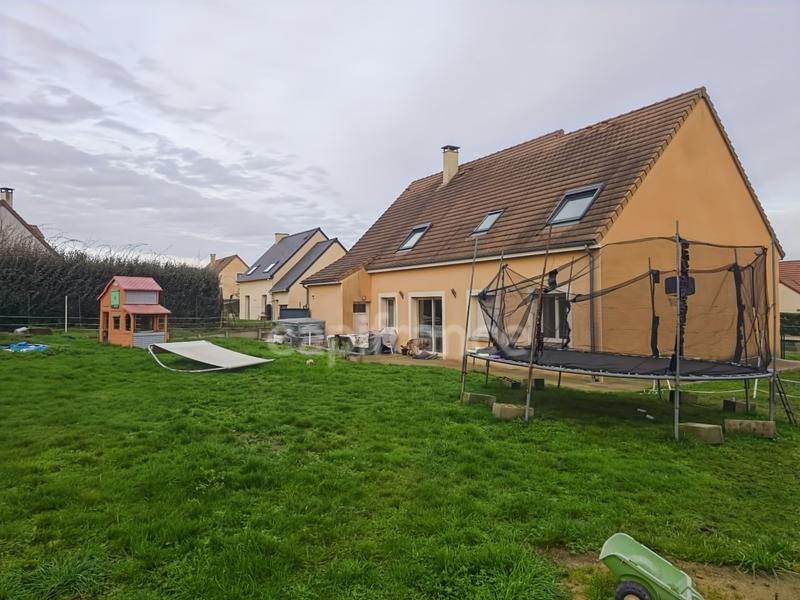 Pavillon - 160 m² - 7 pièces