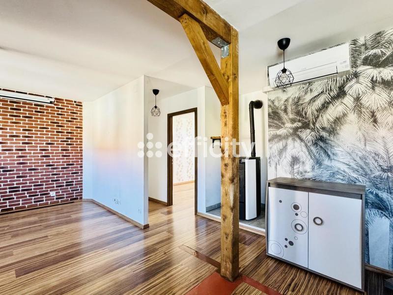 Maison - 248 m² - 7 pièces