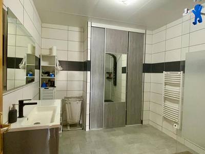 Maison - 193 m² - 7 pièces