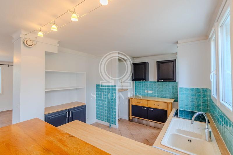 Appartement - 92 m² - 4 pièces