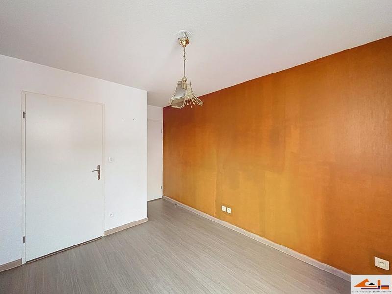 Appartement - 105 m² - 5 pièces