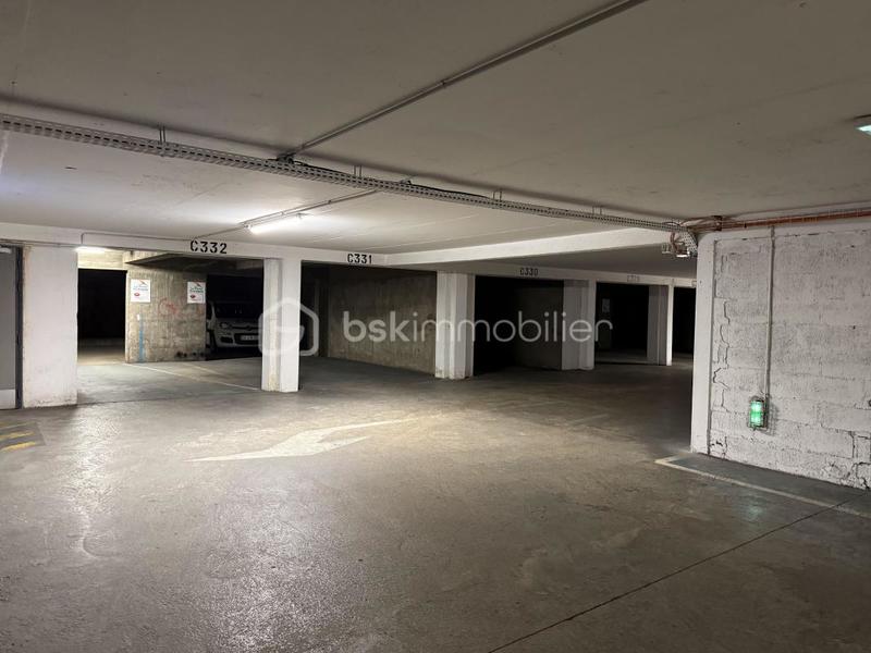 Parking - 10 m²