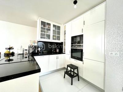 Appartement - 76 m² - 4 pièces